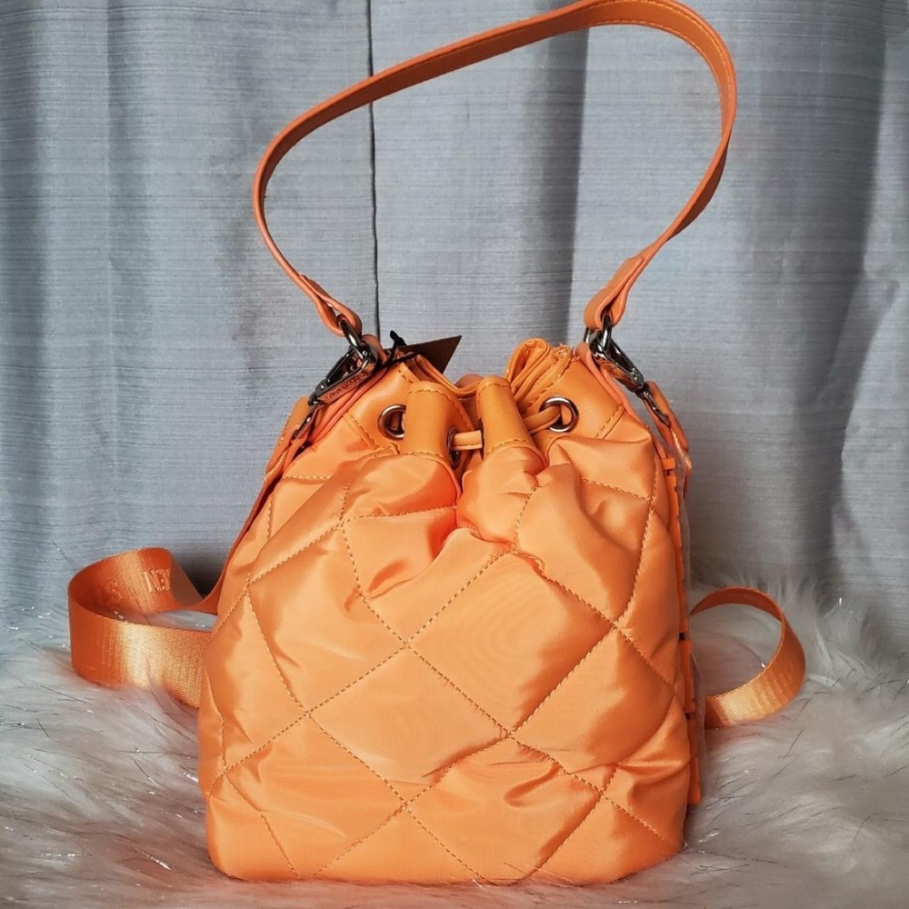 Steve Madden Orange Quilted Nylon Bucket Bag Crossbody Logo Strap